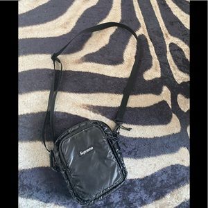 Supreme Fw17 Shoulder Bag
